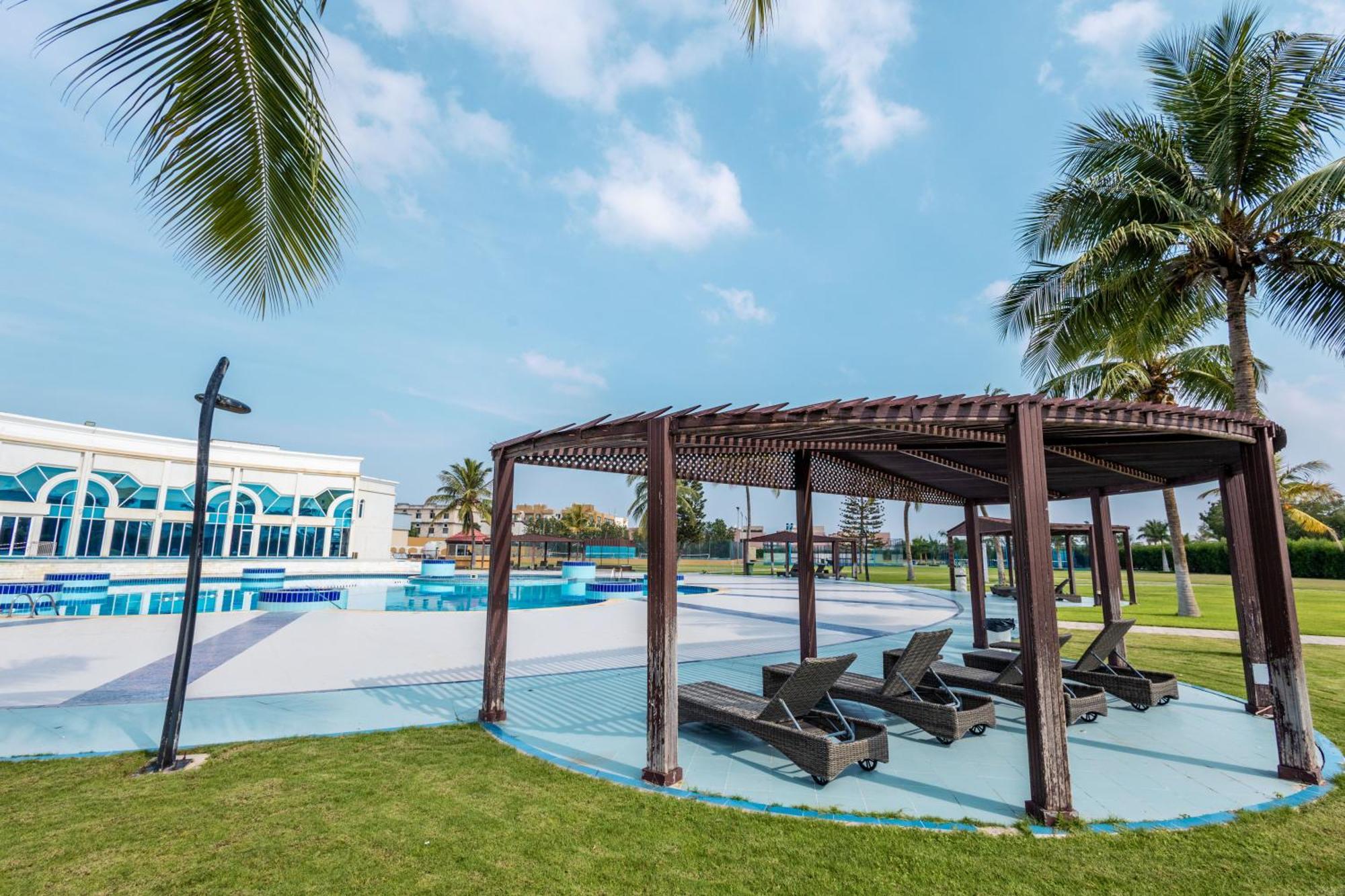 Hamdan Plaza Salalah, An Htg